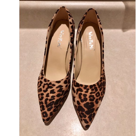 Leopard Heels - Picture 3 of 4